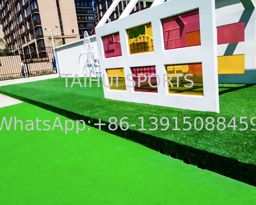 Interlocking Playground Shock Pad Strato morbido 20mm 30mm 50mm Puzzle Pad Erba artificiale CFH testato