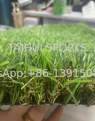 Erba sintetica 40 mm Altezza scuola Calcio erba artificiale Rollo di erba artificiale verde tappeto per campo da calcio