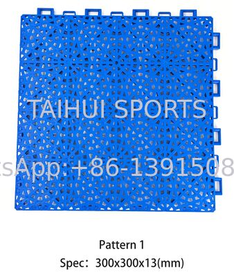 Piastrelle personalizzate per pavimenti di campi da sport, piastrelle in polipropilene per campi da basket