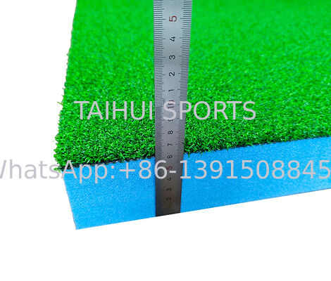 Ammortizzatore per parco giochi ammortizzante testato HIC/CFH da 30-80 mm con tappetino per puzzle in erba artificiale ad alta permeabilità all'acqua
