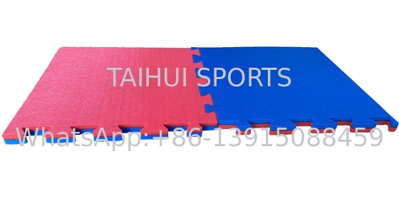 Pad di scossa per parco giochi leggero Underlay Anti Fatigue PE Foam Turf Shock Pad